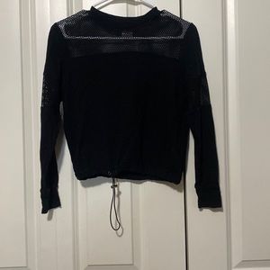 Black small no boundaries long sleeve crop top